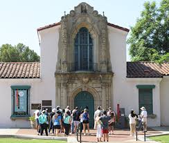 Claremont Heritage hosts an art walk and talk at the Claremont Lewis Muwuem of Art